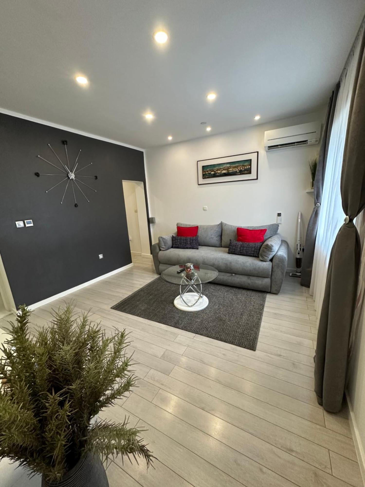 Apartment Leo Задар Екстер'єр фото